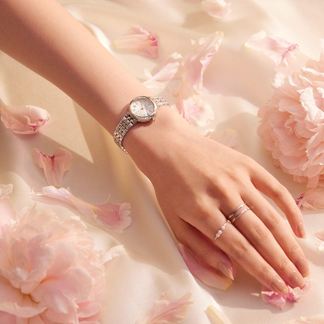 Seiko LUKIA Grow Quartz SSWA002 Watch