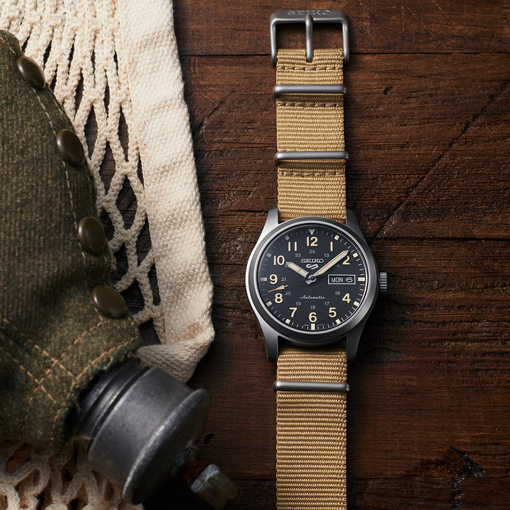 Seiko 5 Sports SBSA117 箱付き Seiko 5 Sports SBSA117 箱付き